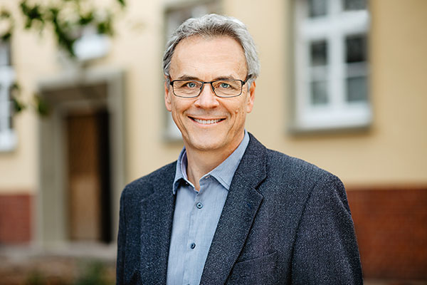 Prof. Dr. Florian Gerlach